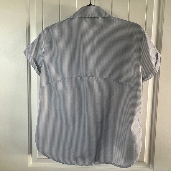 L/Rustic Ridge button down - Picture 3 of 3